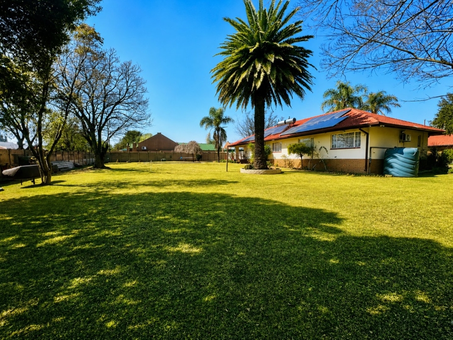 4 Bedroom Property for Sale in Vaalpark Free State